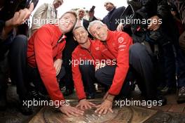 10.06.2009 Le Mans, France, Hand imprint ceremony: 2008 winners Allan McNish, Tom Kristensen and Rinaldo Capello - 24 Hour of Le Mans 2009, Wednesday