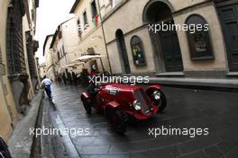 Mille Miglia 2009, Italy / Passaggio a Buonconvento / www.xpb.cc, EMail: info@xpb.cc - Every used picture is fee-liable. Images are only available on special request. Please use for the Copyright information © Photo4 / xpb.cc