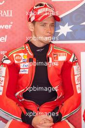 04.07.2009 Laguna Seca, USA, Casey Stoner (AUS), Ducati Team in his garage - MotoGP World Championship, Rd. 8, Red Bull U.S. Grand Prix, Mazda Raceway Laguna Seca