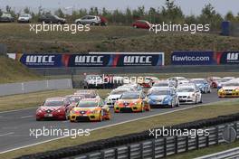 06.09.2009 Oschersleben, Germany, the start of the race - WTCC, Germany, Oschersleben, Rd. 17-18