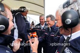 06.09.2009 Oschersleben, Germany, Charly Lamm (GER), Team Manager, BMW Team Germany / Schnitzer Motorsport and Friedhelm Nohl (GER), BMW Motorsport and  Dr. Mario Theissen (GER), BMW Sauber F1 Team, BMW Motorsport Director - WTCC, Germany, Oschersleben, Rd. 17-18