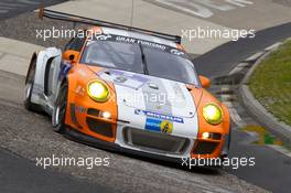 13-16.05.2010 Nurburgring, Germany,  #9 Porsche Team Manthey Porsche GT3 R Hybrid: Joerg Bergmeister, Richard Lietz, Marco Holzer, Martin Ragginger - Nurburgring 24 Hours 2010