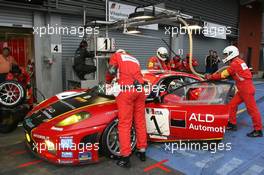31.07. - 01.08.2010 Spa, Belgium, Pitstop of AF Corse, Michael Waltrip (USA), Nicola Cadei (ITA), Robert Kauffmann (USA), Ferrari F430 - FIA GT - 24 hours of Spa