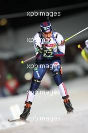 02.12.2010, Oestersund, Sweden (SWE): Russell Currier (USA), Rossignol, Rottefella, OneWay, adidas - IBU world cup biathlon, individual men, Oestersund (SWE). www.xpb.cc. © Manzoni/xpb.cc. Every downloaded picture is fee-liable.