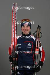 29.11.2010, Oestersund, Sweden (SWE): Laura Spector (USA), Madshus, Rottefella, Exel, adidas - IBU world cup biathlon, training, Oestersund (SWE). www.xpb.cc. © Manzoni/xpb.cc/NordicFocus. Every downloaded picture is fee-liable.