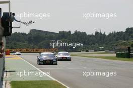 23.05.2010 Valencia, Spain,  Checkred Flag, Winner Mattias Ekström (SWE), Audi Sport Team Abt, Audi A4 DTM - DTM 2010 in Valencia, Spain