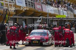 23.05.2010 Valencia, Spain,  Pit stop for Mike Rockenfeller, Audi Sport Team Phoenix Audi A4 DTM - DTM 2010 in Valencia, Spain
