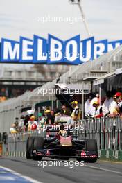 26.03.2010 Melbourne, Australia,  Jaime Alguersuari (ESP), Scuderia Toro Rosso, STR05 - Formula 1 World Championship, Rd 2, Australian Grand Prix, Friday Practice
