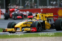28.03.2010 Melbourne, Australia,  Robert Kubica (POL), Renault F1 Team  - Formula 1 World Championship, Rd 2, Australian Grand Prix, Sunday Race