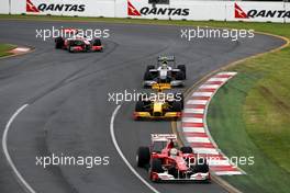 28.03.2010 Melbourne, Australia,  Felipe Massa (BRA), Scuderia Ferrari, F10 leads Robert Kubica (POL), Renault F1 Team - Formula 1 World Championship, Rd 2, Australian Grand Prix, Sunday Race