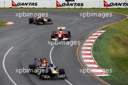 28.03.2010 Melbourne, Australia,  Sebastian Vettel (GER), Red Bull Racing leads Felipe Massa (BRA), Scuderia Ferrari - Formula 1 World Championship, Rd 2, Australian Grand Prix, Sunday Race