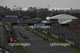 28.03.2010 Melbourne, Australia,  Sebastian Vettel (GER), Red Bull Racing leads the start of the race - Formula 1 World Championship, Rd 2, Australian Grand Prix, Sunday Race