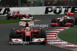 28.03.2010 Melbourne, Australia,  Felipe Massa (BRA), Scuderia Ferrari, Lewis Hamilton (GBR), McLaren Mercedes - Formula 1 World Championship, Rd 2, Australian Grand Prix, Sunday Race