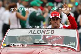 28.03.2010 Melbourne, Australia,  Fernando Alonso (ESP), Scuderia Ferrari - Formula 1 World Championship, Rd 2, Australian Grand Prix, Sunday