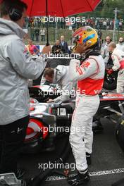 29.08.2010 Spa, Belgium,  Lewis Hamilton (GBR), McLaren Mercedes  - Formula 1 World Championship, Rd 13, Belgium Grand Prix, Sunday Pre-Race Grid