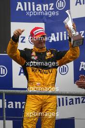 29.08.2010 Spa, Belgium,  Robert Kubica (POL), Renault F1 Team - Formula 1 World Championship, Rd 13, Belgium Grand Prix, Sunday Podium