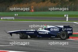 29.08.2010 Spa, Belgium,  Rubens Barrichello (BRA), Williams F1 Team, accident - Formula 1 World Championship, Rd 13, Belgium Grand Prix, Sunday Race