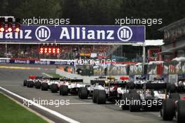 29.08.2010 Spa, Belgium,  Start of the race - Formula 1 World Championship, Rd 13, Belgium Grand Prix, Sunday Race