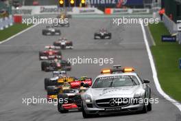 29.08.2010 Spa, Belgium,  The safety car leads Lewis Hamilton (GBR), McLaren Mercedes - Formula 1 World Championship, Rd 13, Belgium Grand Prix, Sunday Race