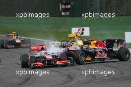 29.08.2010 Spa, Belgium,  Jenson Button (GBR), McLaren Mercedes and Sebastian Vettel (GER), Red Bull Racing, accident  - Formula 1 World Championship, Rd 13, Belgium Grand Prix, Sunday Race