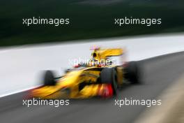 28.08.2010 Spa, Belgium,  Robert Kubica (POL), Renault F1 Team  - Formula 1 World Championship, Rd 13, Belgium Grand Prix, Saturday Qualifying