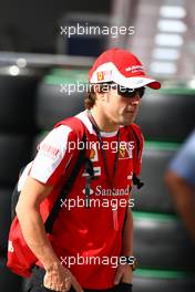 12.03.2010 Sakhir, Bahrain,  Fernando Alonso (ESP), Scuderia Ferrari - Formula 1 World Championship, Rd 1, Bahrain Grand Prix, Friday