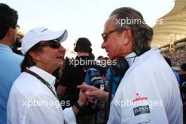 14.03.2010 Sakhir, Bahrain,  Emerson Fittipaldi (BRA) with Mansour Ojeh, Commercial Director of the TAG McLaren - Formula 1 World Championship, Rd 1, Bahrain Grand Prix, Sunday Pre-Race Grid
