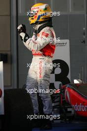 14.03.2010 Sakhir, Bahrain,  Lewis Hamilton (GBR), McLaren Mercedes  - Formula 1 World Championship, Rd 1, Bahrain Grand Prix, Sunday Podium