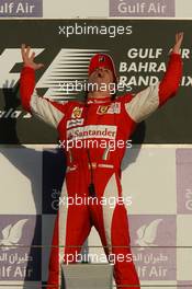 14.03.2010 Sakhir, Bahrain,  1st place Fernando Alonso (ESP), Scuderia Ferrari - Formula 1 World Championship, Rd 1, Bahrain Grand Prix, Sunday Podium