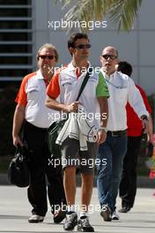 13.03.2010 Sakhir, Bahrain,  Vitantonio Liuzzi (ITA), Force India F1 Team - Formula 1 World Championship, Rd 1, Bahrain Grand Prix, Saturday