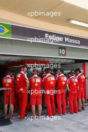 13.03.2010 Sakhir, Bahrain,  Felipe Massa (BRA), Scuderia Ferrari  - Formula 1 World Championship, Rd 1, Bahrain Grand Prix, Saturday Practice