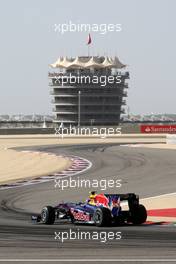 13.03.2010 Sakhir, Bahrain,  Mark Webber (AUS), Red Bull Racing, RB6 - Formula 1 World Championship, Rd 1, Bahrain Grand Prix, Saturday Qualifying