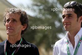 13.03.2010 Sakhir, Bahrain,  Alain Prost (FRA) and his son Nicolas Prost (FRA) - Formula 1 World Championship, Rd 1, Bahrain Grand Prix, Saturday