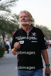 13.03.2010 Sakhir, Bahrain,  Sir Richard Branson, Chairman of the Virgin Group - Formula 1 World Championship, Rd 1, Bahrain Grand Prix, Saturday