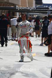 13.03.2010 Sakhir, Bahrain,  Vitantonio Liuzzi (ITA), Force India F1 Team - Formula 1 World Championship, Rd 1, Bahrain Grand Prix, Saturday Practice