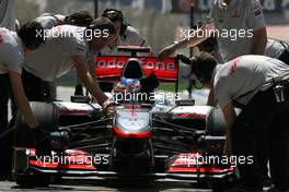 13.03.2010 Sakhir, Bahrain,  Jenson Button (GBR), McLaren Mercedes  - Formula 1 World Championship, Rd 1, Bahrain Grand Prix, Saturday Practice