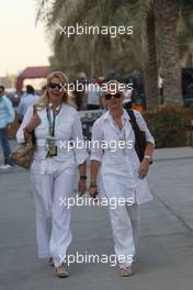 14.03.2010 Sakhir, Bahrain,  Corina Schumacher (GER), Corinna, Wife of Michael Schumacher - Formula 1 World Championship, Rd 1, Bahrain Grand Prix, Sunday