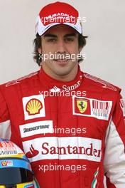 11.03.2010 Sakhir, Bahrain,  Fernando Alonso (ESP), Scuderia Ferrari  - Formula 1 World Championship, Rd 1, Bahrain Grand Prix, Thursday