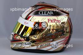 11.03.2010 Sakhir, Bahrain,  Helmet of Timo Glock (GER), Virgin Racing  - Formula 1 World Championship, Rd 1, Bahrain Grand Prix, Thursday