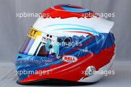 11.03.2010 Sakhir, Bahrain,  Helmet of Vitaly Petrov (RUS), Renault F1 Team  - Formula 1 World Championship, Rd 1, Bahrain Grand Prix, Thursday