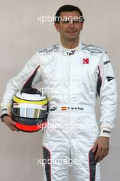 11.03.2010 Sakhir, Bahrain,  Pedro de la Rosa (ESP), BMW Sauber F1 Team  - Formula 1 World Championship, Rd 1, Bahrain Grand Prix, Thursday