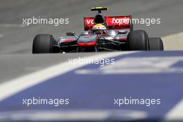 05.11.2010 Sao Paulo, Brazil,  Lewis Hamilton (GBR), McLaren Mercedes - Formula 1 World Championship, Rd 18, Brazilian Grand Prix, Friday Practice