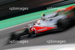 05.11.2010 Sao Paulo, Brazil,  Lewis Hamilton (GBR), McLaren Mercedes  - Formula 1 World Championship, Rd 18, Brazilian Grand Prix, Friday Practice