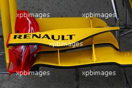 11.06.2010 Montreal, Canada,  Renault front wing - Formula 1 World Championship, Rd 8, Canadian Grand Prix, Friday Practice