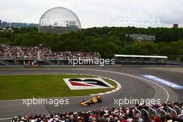 11.06.2010 Montreal, Canada,  Robert Kubica (POL), Renault F1 Team - Formula 1 World Championship, Rd 8, Canadian Grand Prix, Friday Practice