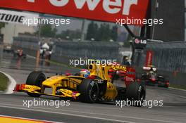 13.06.2010 Montreal, Canada,  Robert Kubica (POL), Renault F1 Team - Formula 1 World Championship, Rd 8, Canadian Grand Prix, Sunday Race
