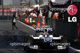 16.04.2010 Shanghai, China,  Nico Hulkenberg (GER), Williams F1 Team, FW32 - Formula 1 World Championship, Rd 4, Chinese Grand Prix, Friday Practice