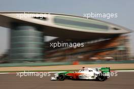 16.04.2010 Shanghai, China,  Adrian Sutil (GER), Force India F1 Team, VJM-02 - Formula 1 World Championship, Rd 4, Chinese Grand Prix, Friday Practice