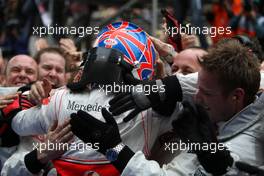 18.04.2010 Shanghai, China,  Jenson Button (GBR), McLaren Mercedes, wins the race - Formula 1 World Championship, Rd 4, Chinese Grand Prix, Sunday Podium