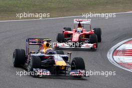18.04.2010 Shanghai, China,  Mark Webber (AUS), Red Bull Racing, RB6, Felipe Massa (BRA), Scuderia Ferrari, F10 - Formula 1 World Championship, Rd 4, Chinese Grand Prix, Sunday Race